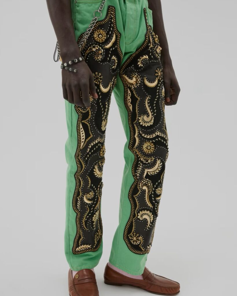 A calça de 20mil dólares da Versace