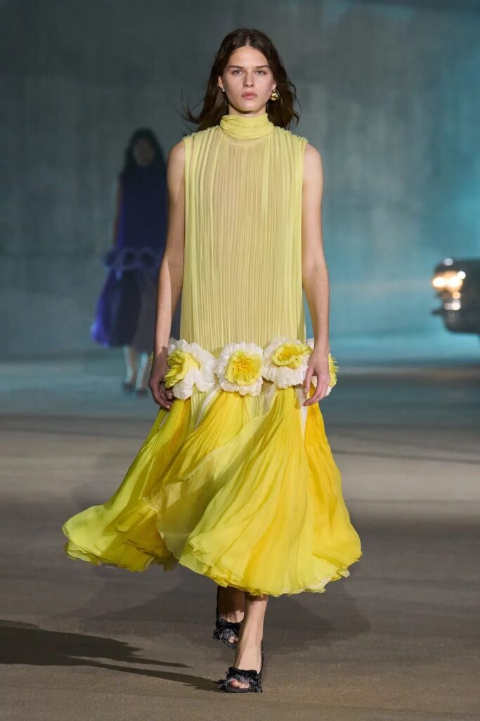 Jonathan Anderson estreia na Dior com Cruise 2027 em Hollywood