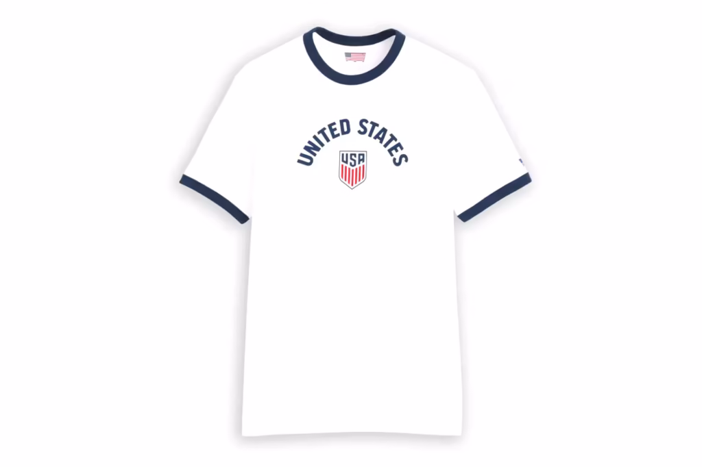 Coleção de camisetas retrô da Levi's para a Copa de 2026