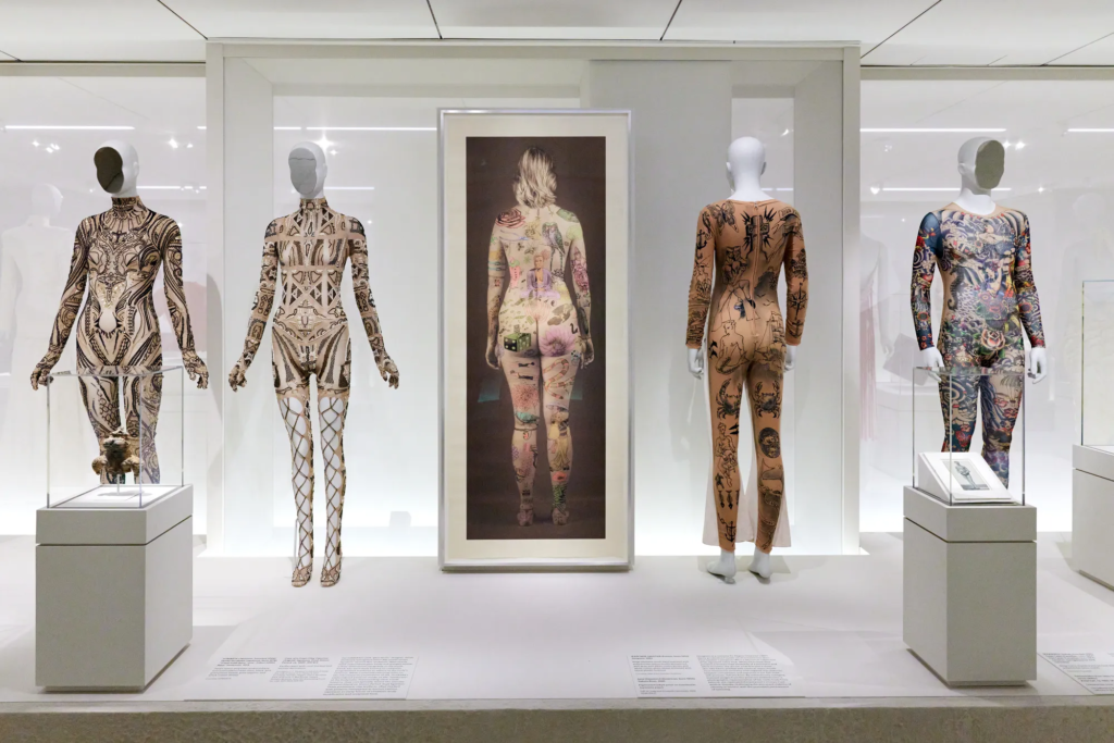 Met Gala 2026 bate recorde e arrecada US$ 42 milhões