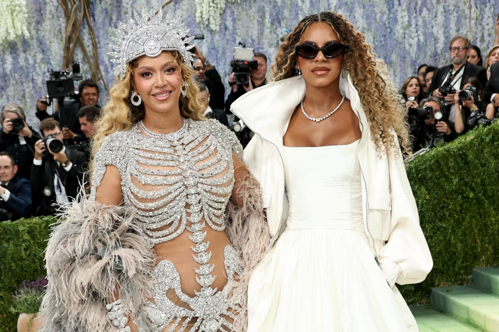 Met Gala 2026: os Looks mais Comentados da Noit; beyoncé e bule no ivy no met gala 2026