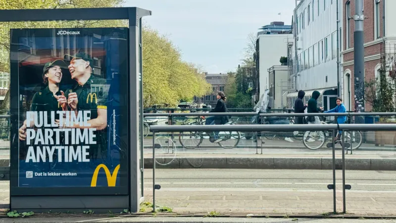 Amsterdã bane anúncios de carne e combustíveis fósseis