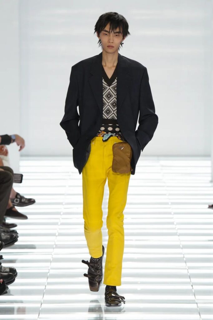desfile da prada na milan fashion week 2027