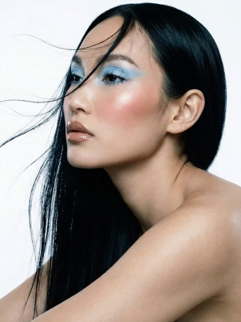 tendência de sombras para o verão no tom azul