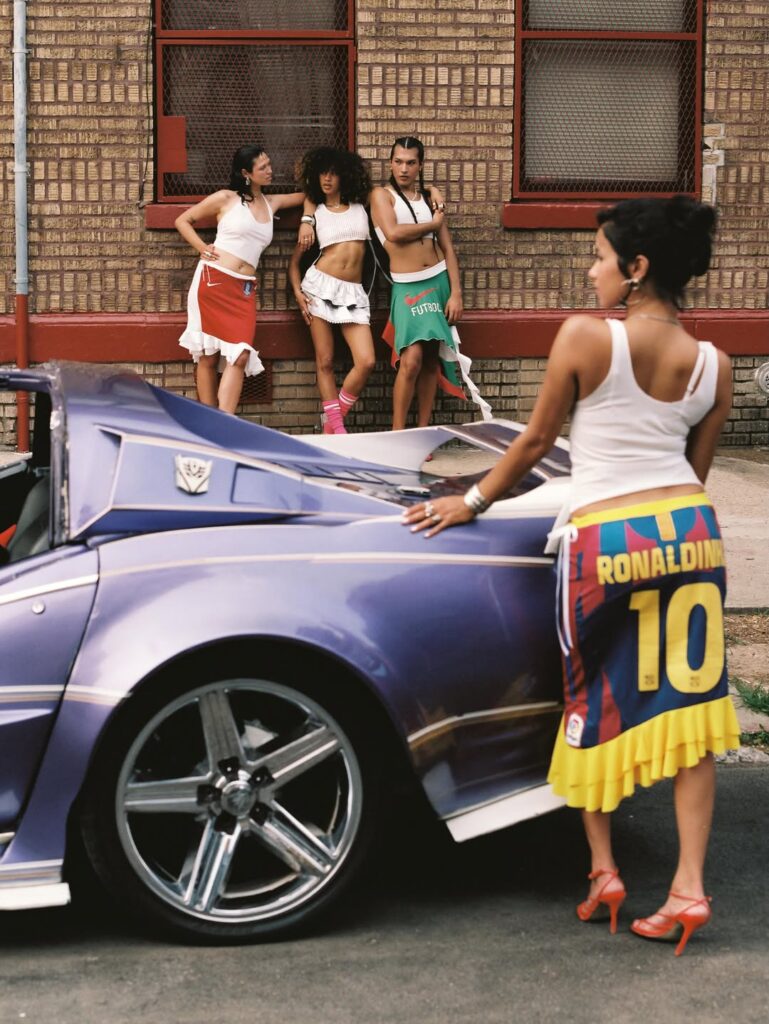 Designer lança coleção com 40 peças de rework da Nike