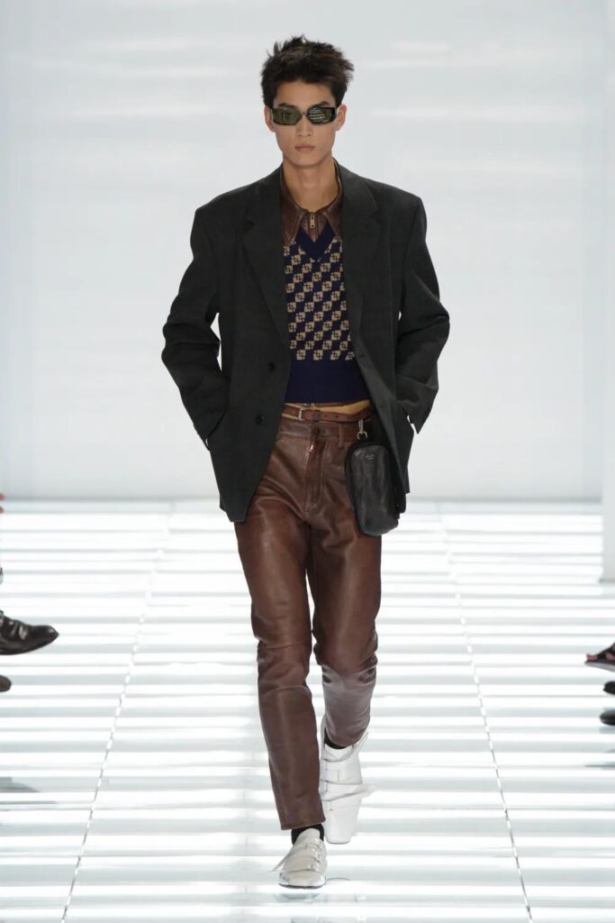 desfile da prada na milan fashion week 2027