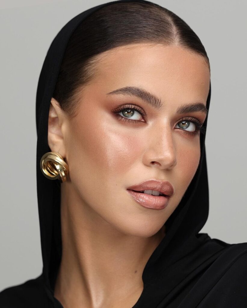 boca nude com lip combo da toasty makeup