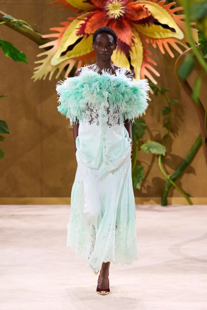 desfile chanel alta-costura ss27 por matthieu blazy