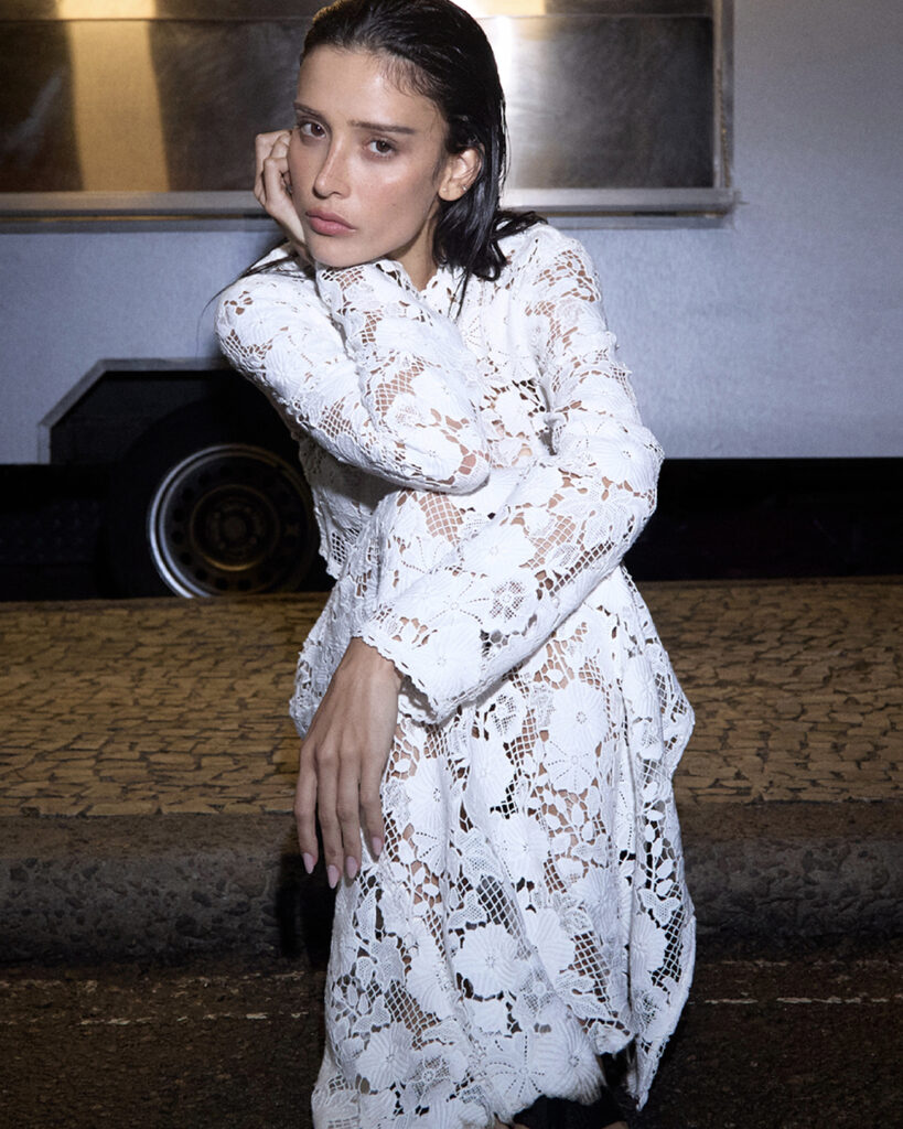 Influenciadora Lívia Nunes anuncia collab com a H&M