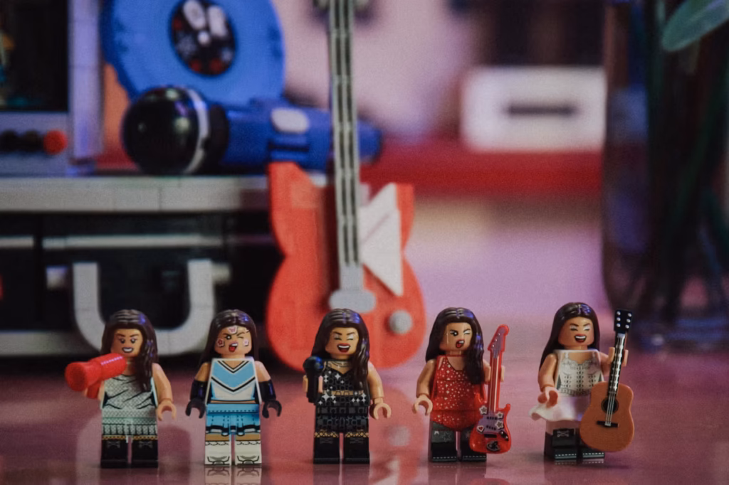 LEGO Olivia Rodrigo ganha coleção com cinco sets