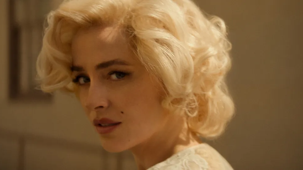 As primeiras imagens de Dakota Johnson como Marilyn Monroe