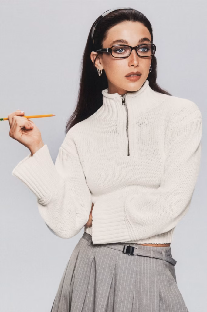 Emma Chamberlain estrela a nova campanha da J.Crew