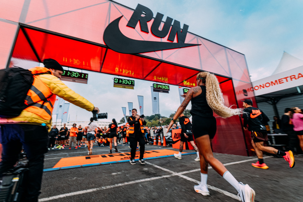 Nike faz corrida em NY e premia vencedores com um mês de aluguel