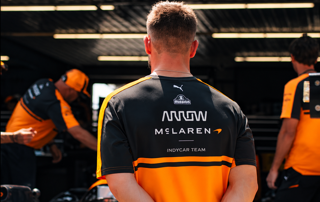McLaren apresenta novo logotipo da marca