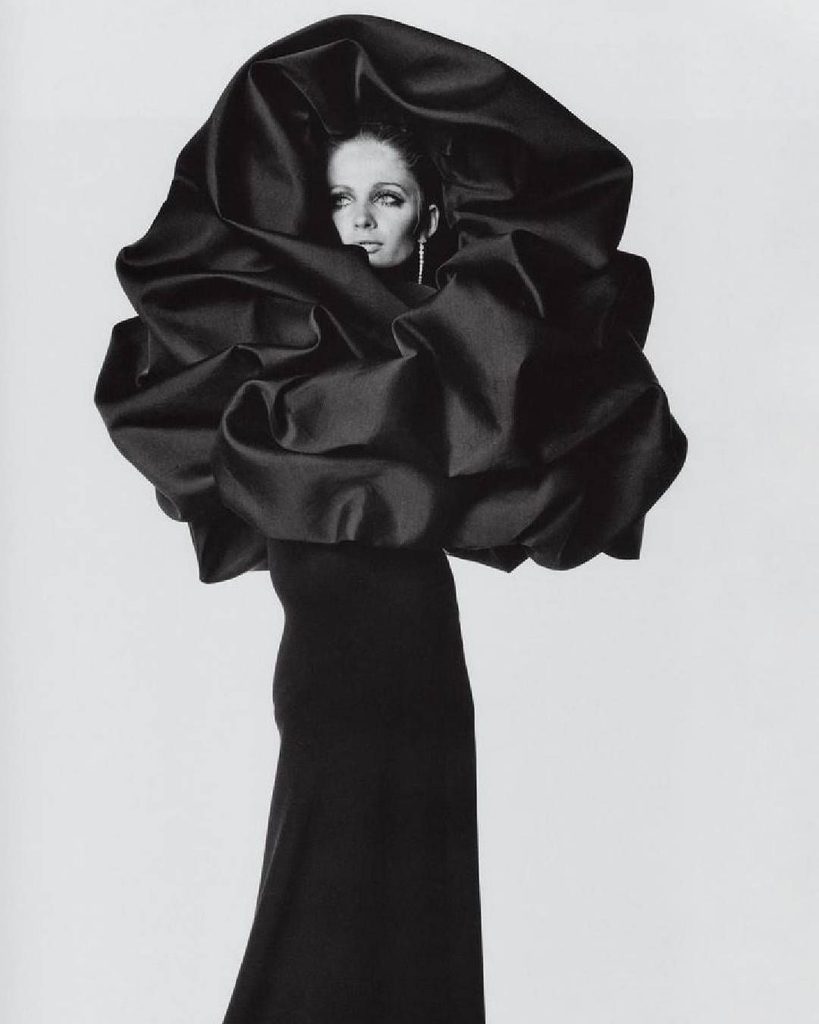 Irving Penn ganha retrospectiva de moda em Paris