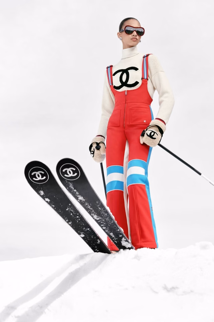 Chanel leva o luxo às pistas de esqui com a coleção Coco Neige