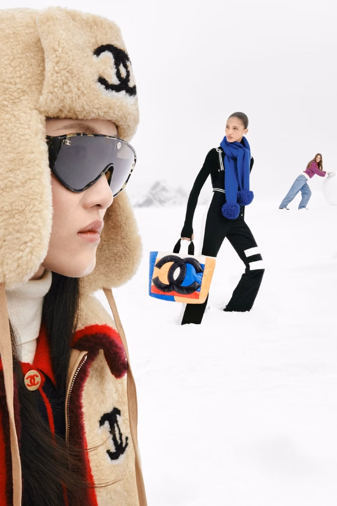 Chanel leva o luxo às pistas de esqui com a coleção Coco Neige
