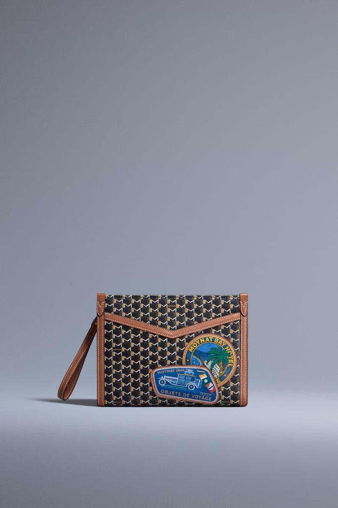 Dupla de estilistas do Bad Bunny lança collab com a Moynat