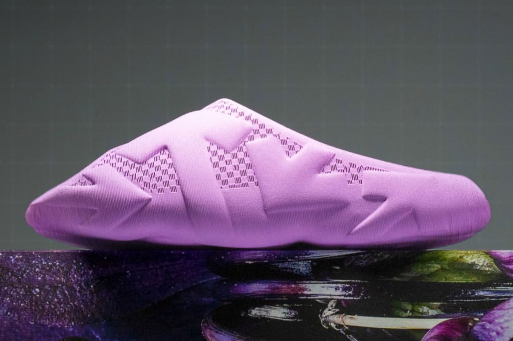Off-White e Zellerfeld lançam slide impresso em 3D