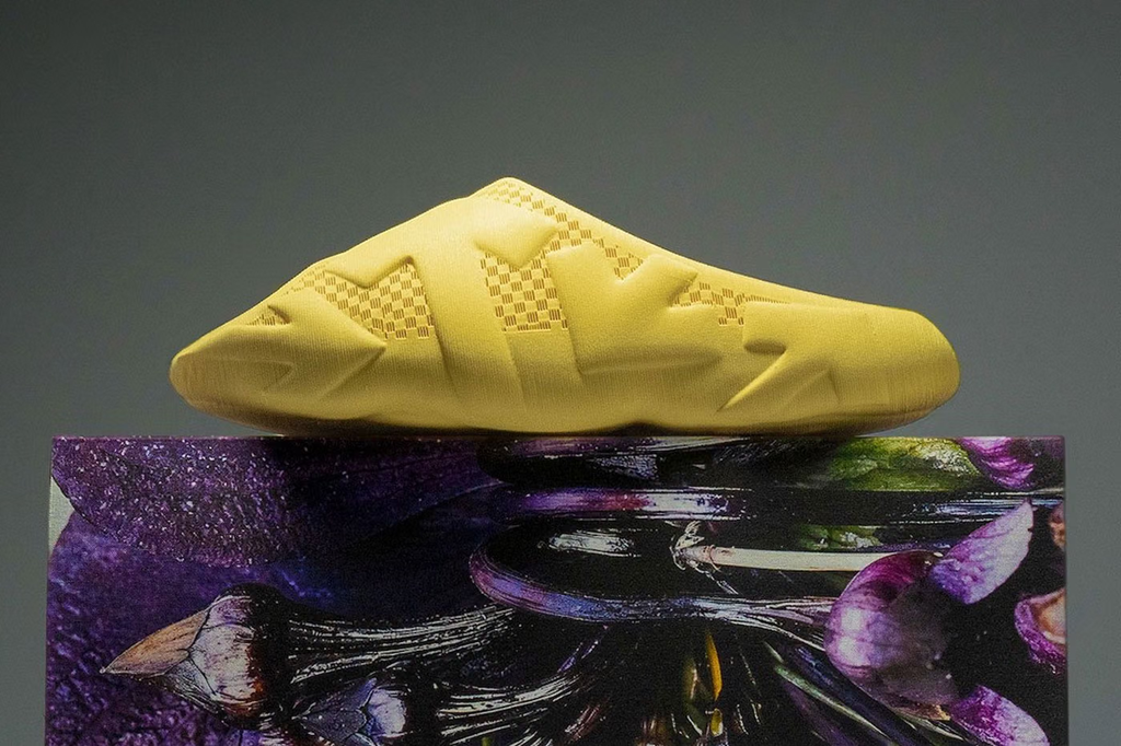 Off-White e Zellerfeld lançam slide impresso em 3D