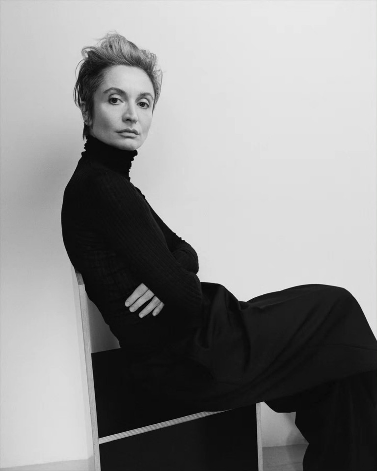 Veronica Leoni deixa a direção criativa da Calvin Klein